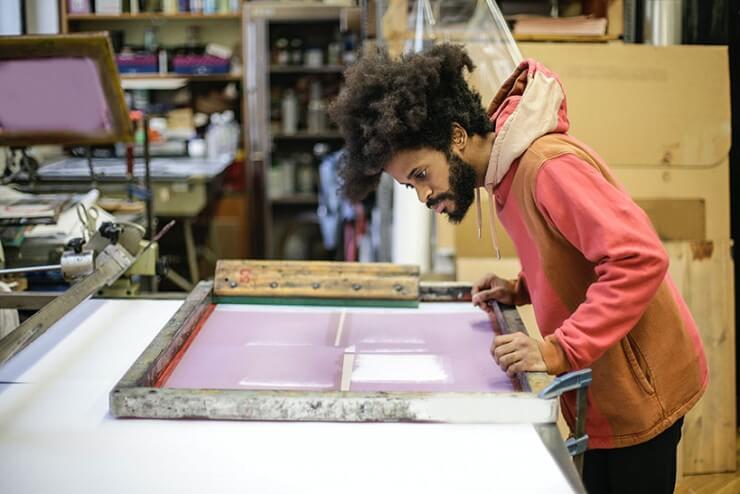 Screen Printing: A Versatile and Cost-Effective Option for Custom Merchandise